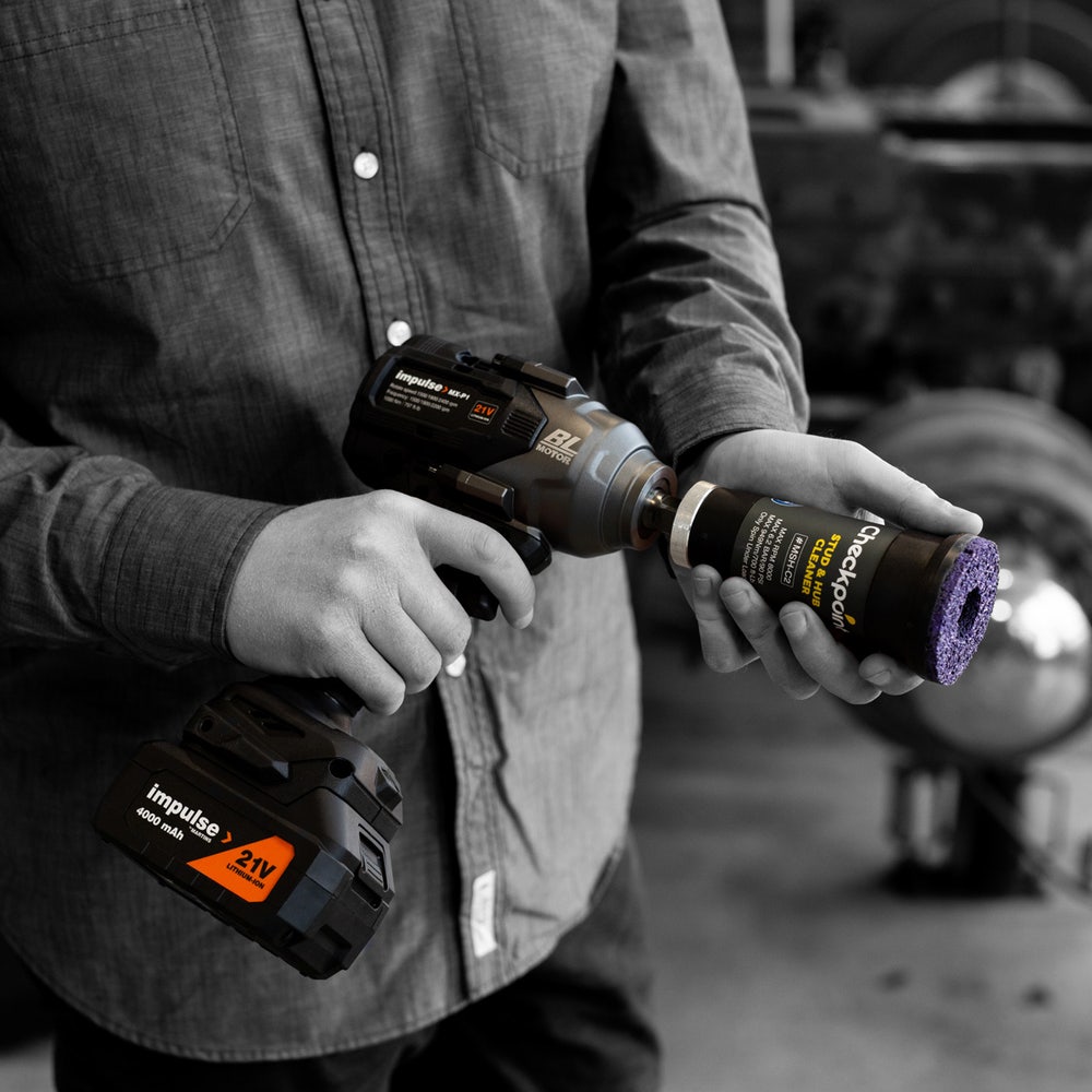Truck Stud and Hub Cleaning tool - Maventech